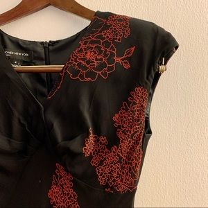 Jones New York - Black w red flowers dress Size 4